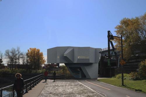 Le Musée des cadres – Lachine Canal Path to the Intervention